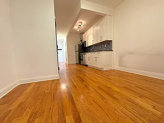 235 Jefferson Avenue, #2