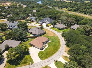 8520 Kingsley Cir, Granbury, TX 76049