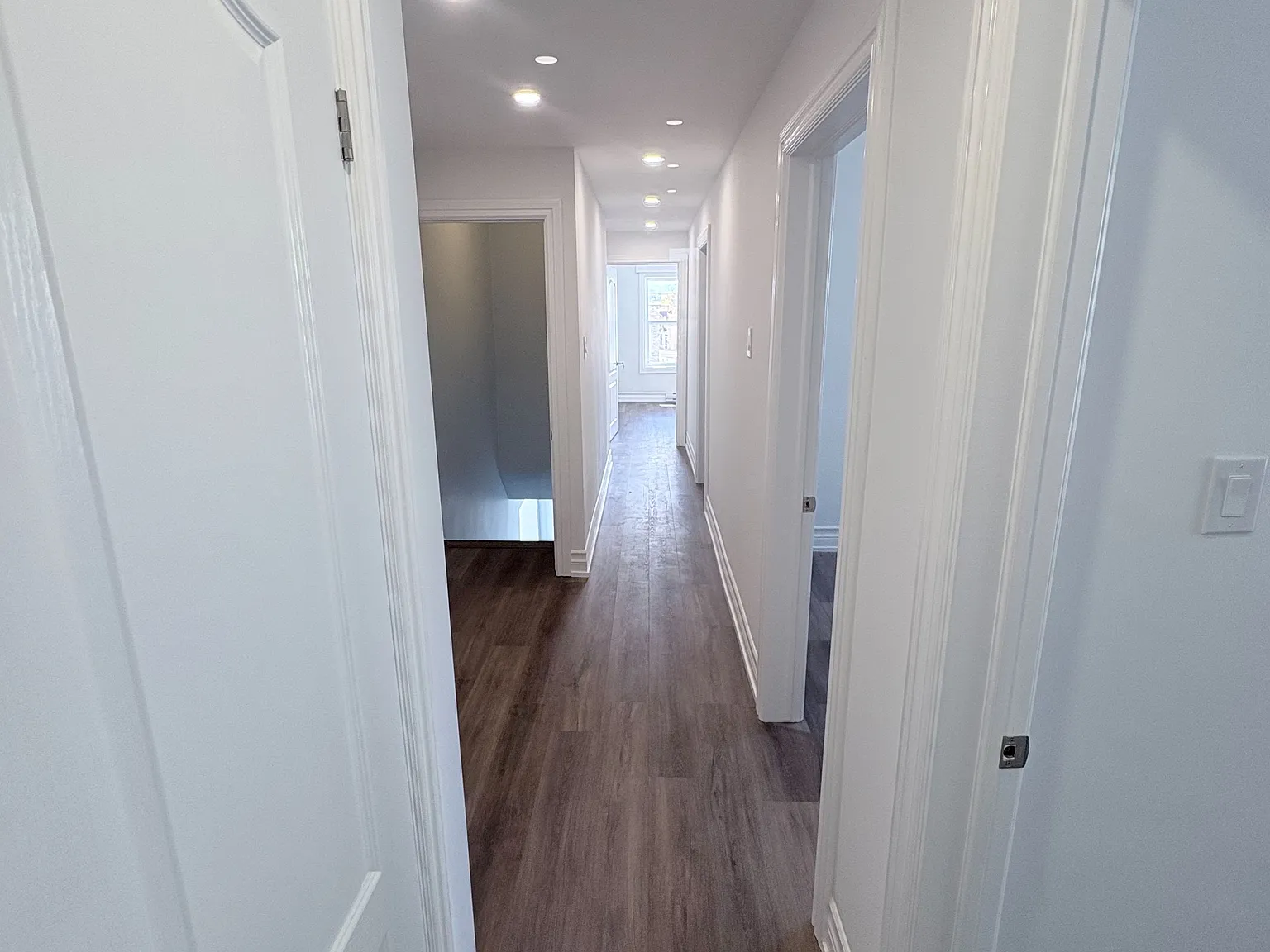 3 bed, $2,100 — Photo 3