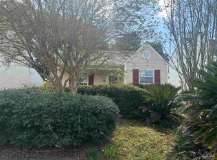 7041 Weatherwood Dr, Pensacola, FL 32506
