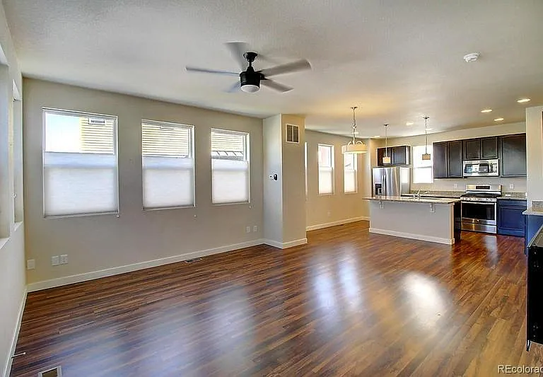 11240 Uptown Ave — Photo 8