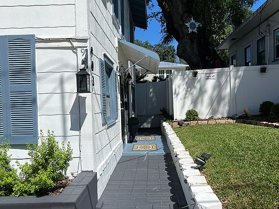 3rd image of 903 W Frances Ave APT B