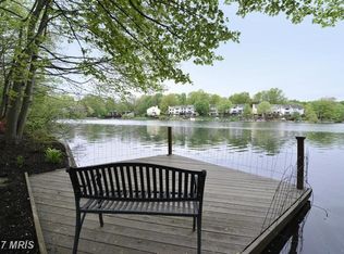 2002 Halyard Ln, Reston, VA 20191