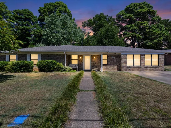 1922 Lee St, Longview, TX 75604