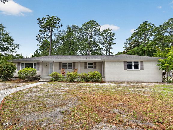 2nd image of 9 Castlewood Drive