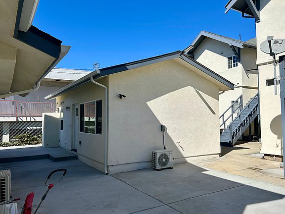 5th image of 1645 Huntington Dr #A