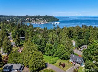 24115 Madura Drive NE, Kingston, WA 98346