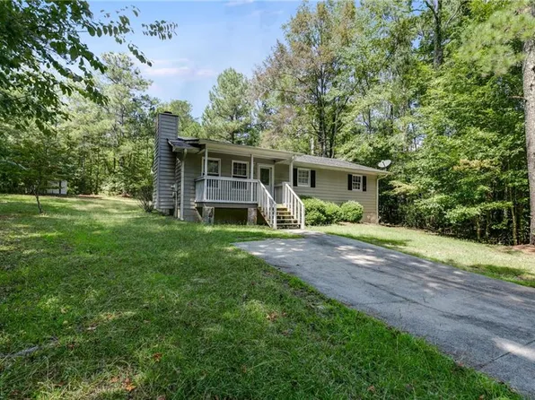 4218 Green Pl, Villa Rica, GA 30180