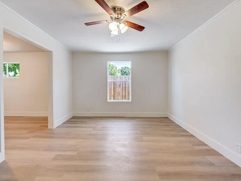 4735 Marietta Ln — Photo 25