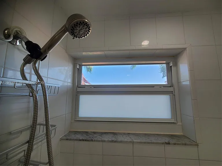 1612 Jefferson Ave #403 — Photo 39