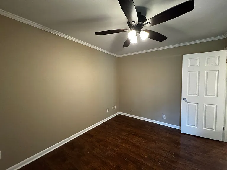 132 Turnwood Ln — Photo 9