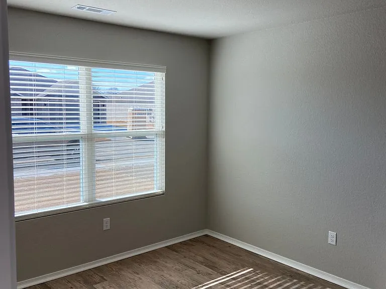 1750 Ryder St — Photo 10