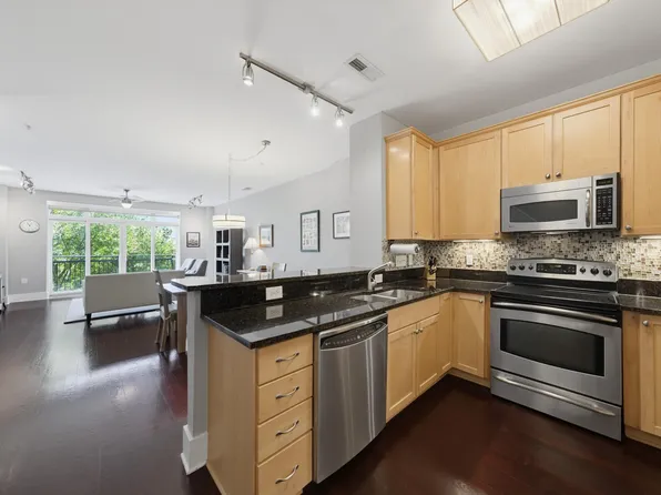 444 Blount St #325, Raleigh, NC 27601