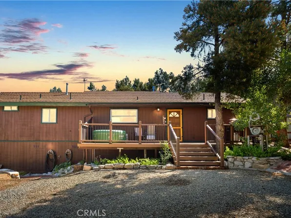 2104 Zermatt Dr, Pine Mountain Club, CA 93222
