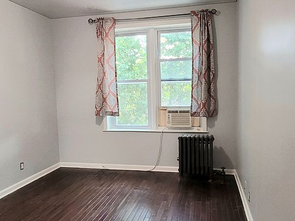 5th image of 232 Lexington Ave APT 5