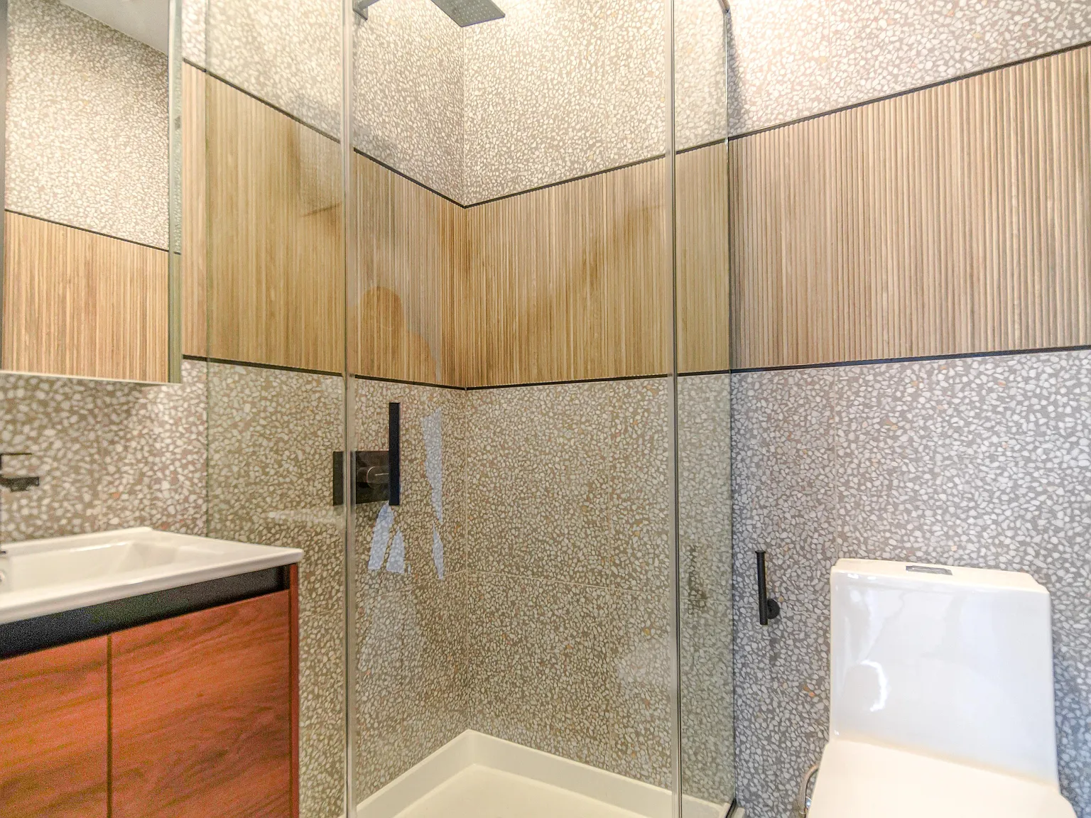 150 Bleecker St — Photo 4