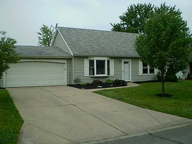 2056 Buckingham Ct photo 1