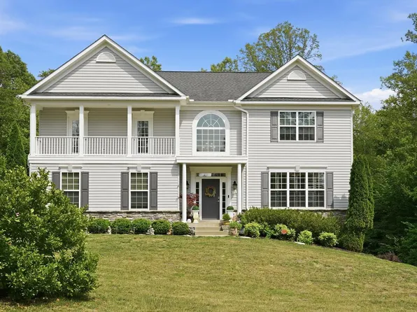 12 Whistler Way, Stafford, VA 22556