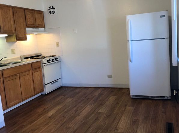 2 Bedroom 1 Bath Apartment FoxLake, IL, 267 E Grand Ave, Fox Lake, IL 60020