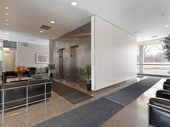 2nd image of 601 E 32nd St APT 1001