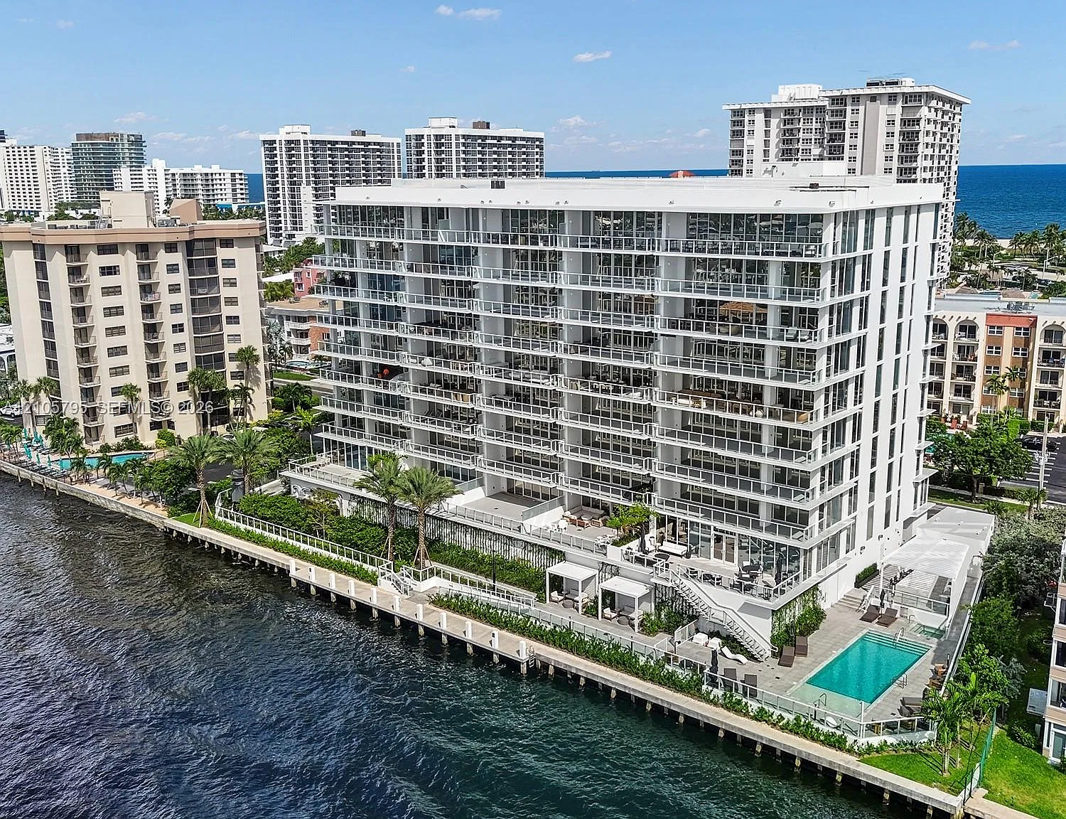 2 bed, 2.0 bath, $13,000 — Photo 1