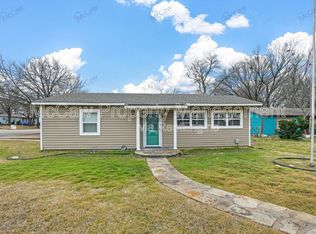 1818 Tyler St, Denton, TX 76209