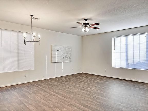 5th image of 7040 E Keats Ave
