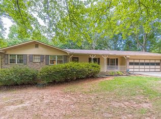 100 Fairfield Dr, Ellenwood, GA