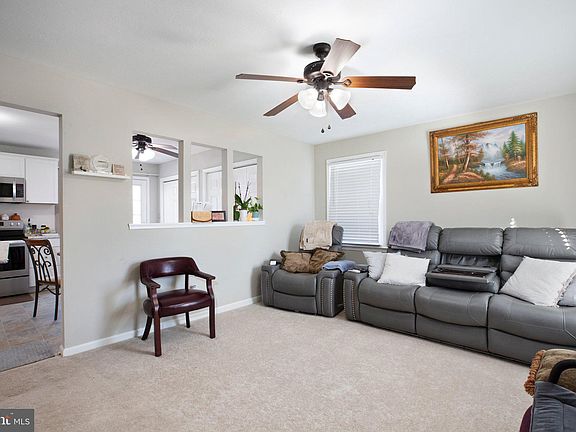 3rd image of 115 Gallimore Dr