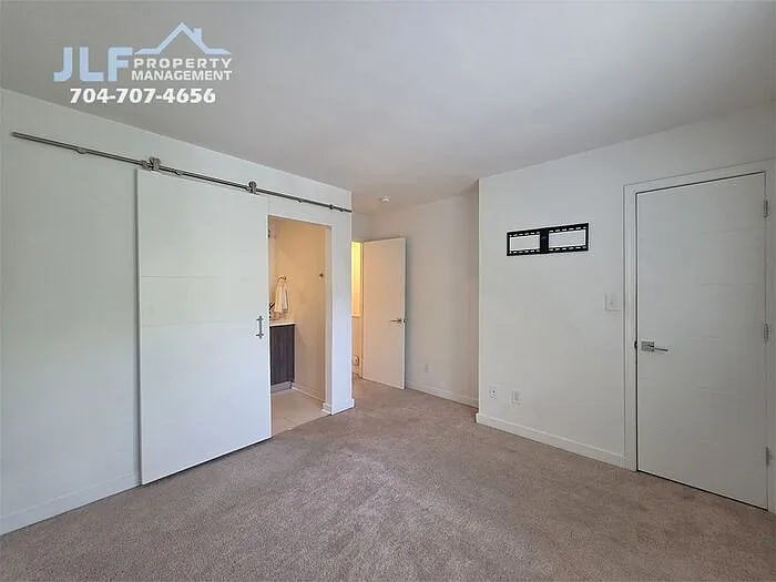 1525 Briar Creek Rd #B — Photo 13