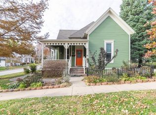 402 N Leonard St, Liberty, MO 64068