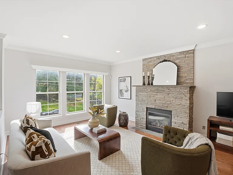 525 Boal St — Photo 37
