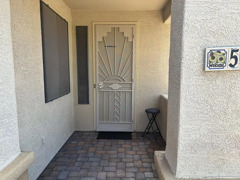 540 N Mazatzal Dr — Photo 2