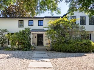 9476 Readcrest Dr, Beverly Hills, CA 90210