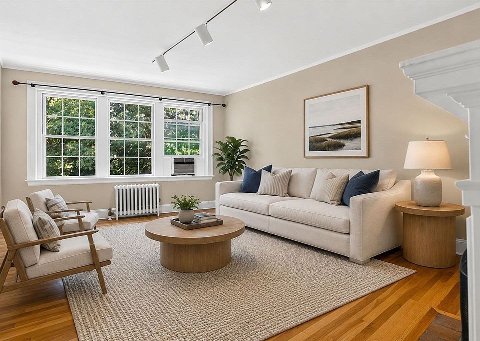 1st image of 56 Concord Ave APT 27