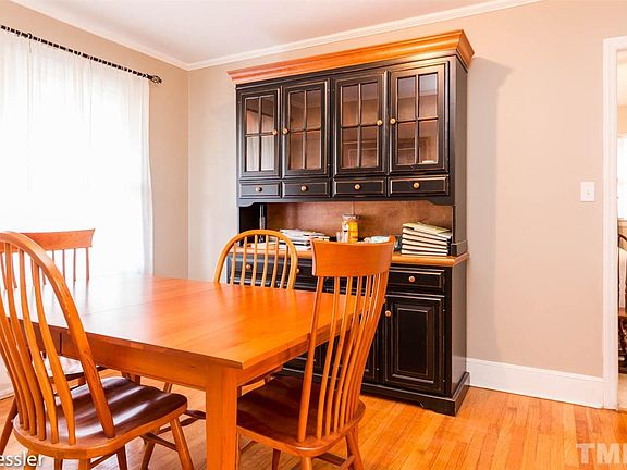 5th image of 2406 Parrish St
