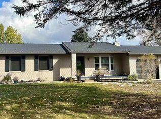 2578 Westward Dr, Traverse City, MI 49685