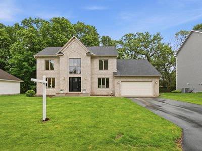 2037 Boulder Rd, Chanhassen, MN, 55317