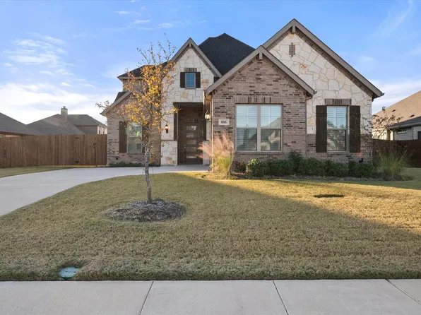 806 Monza Dr, Midlothian, TX 76065