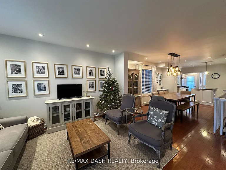 24 Berkshire Ave — Photo 7