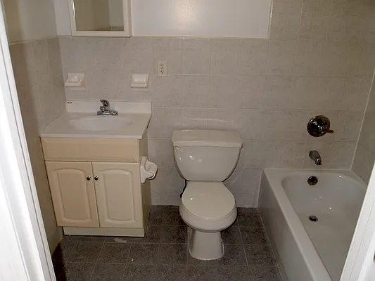 Rented by Dorsa Group | media 37