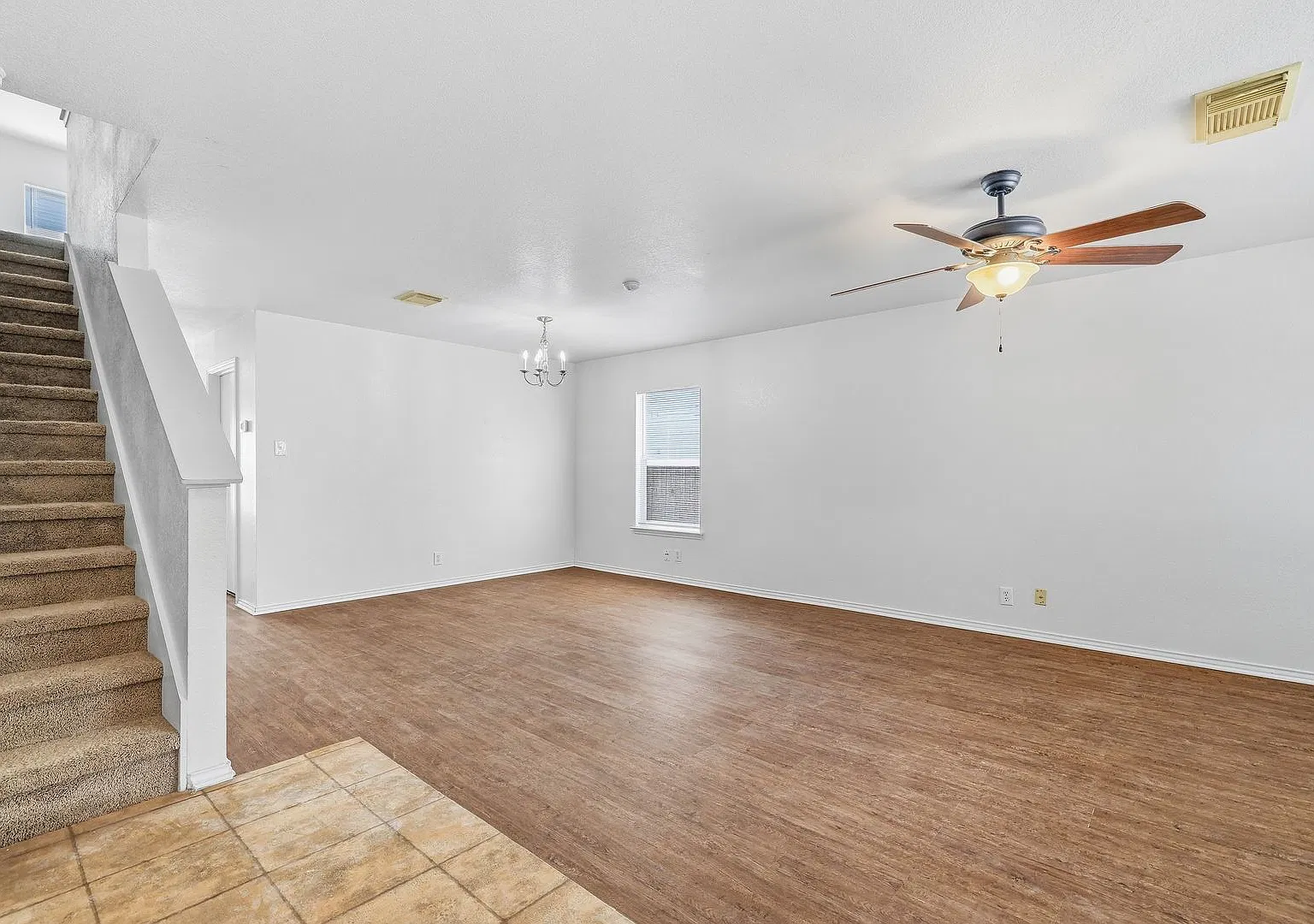 Two-Story Home with Modern Amenities and Prime Location — Photo 2