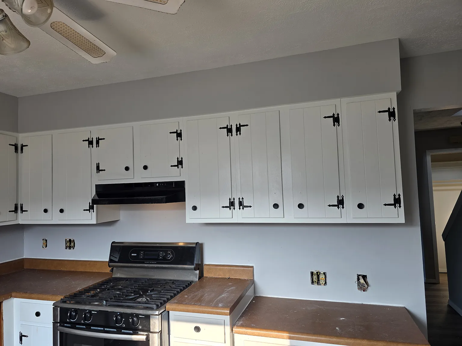 105 E Lincoln St — Photo 2