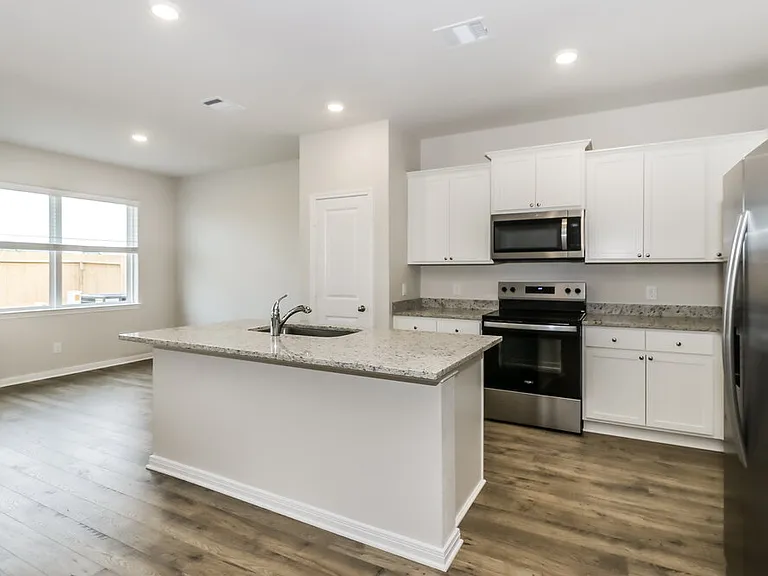 7523 Tipton Meadow Way — Photo 8