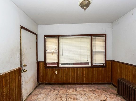 5th image of 2007 W Birchwood Ave