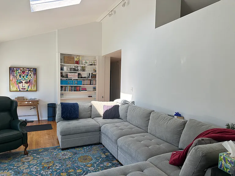 19 Edi Ave — Photo 4