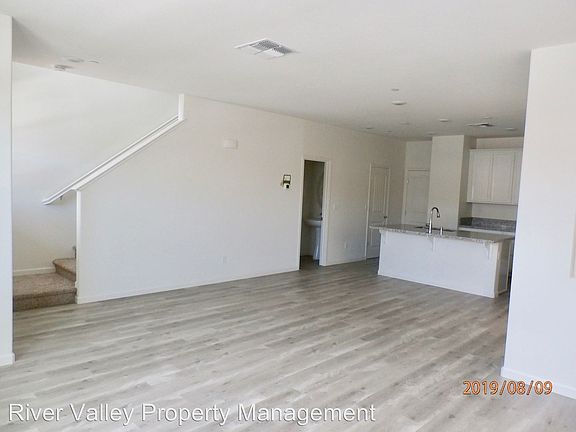5th image of 2538 Natomas Crossing Dr