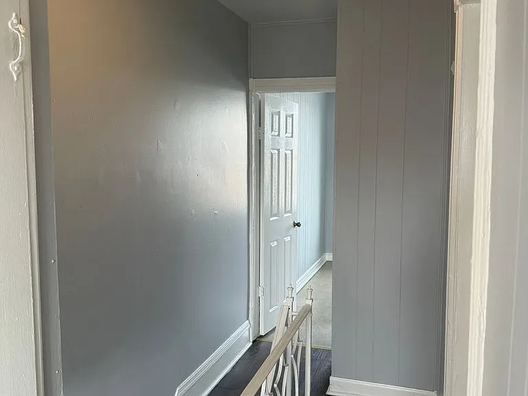 5753 N Beechwood St — Photo 11
