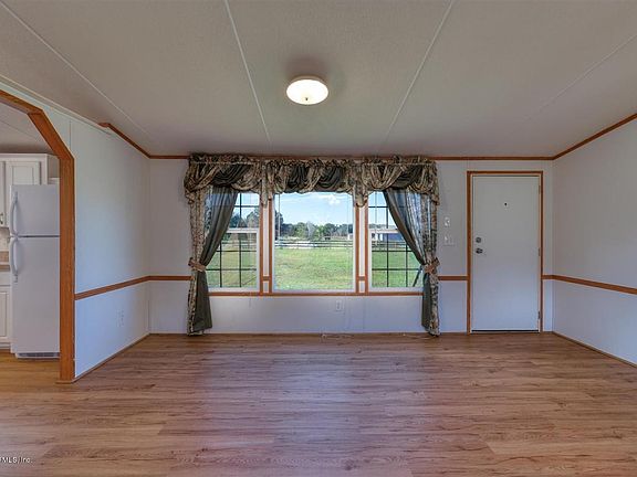 4th image of 114 El Prado Ct