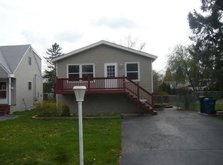 507 N Prospect Dr, Round Lake Park, IL